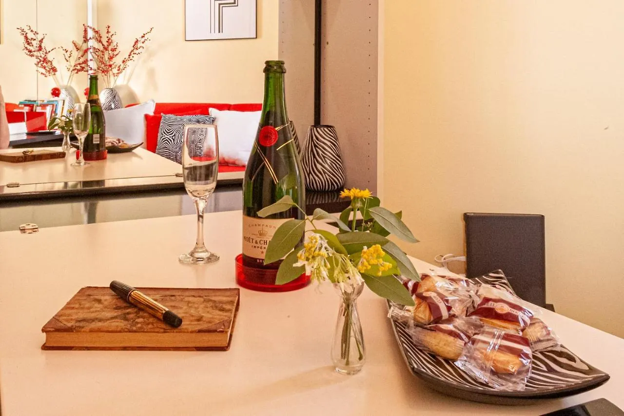아파트 Bnbutler - Pontaccio 4 - Brera - Atmosfere Di Charme In Pieno Centro 밀라노 이탈리아
