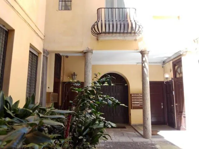 Bnbutler - Pontaccio 4 - Brera - Atmosfere Di Charme In Pieno Centro 밀라노 아파트